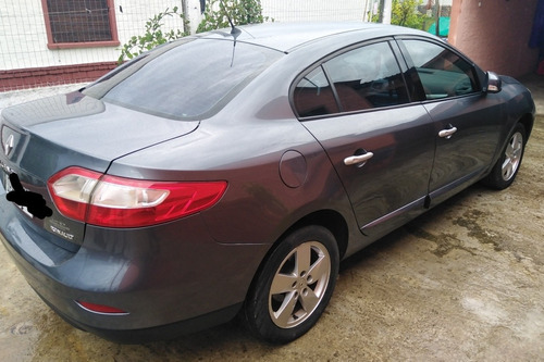 Renault Fluence 2.0 Dynamique 2011