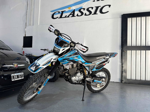 Imagen 11 de 12 de Honda Tornado Año 2016 Llevada 291cc Con Accesorios