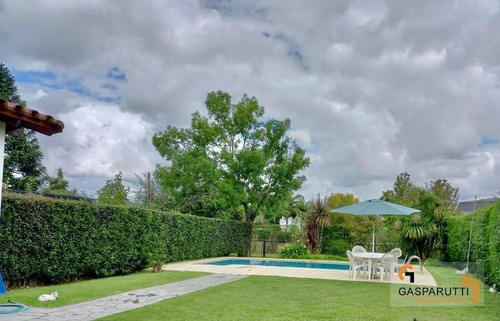 Imagen 16 de 18 de Casa Con Pileta En Aranjuez Country Club!