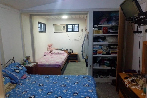 Imagen 10 de 18 de Asein975 Vende Amplia Casa En San Joaquin Sector La Camachera