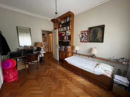 Imagen 12 de 15 de Venta Apartamento Centro 4 Dormitorios, Servicio Doble Y Garaje