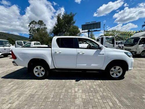 Toyota Hilux 2.7l