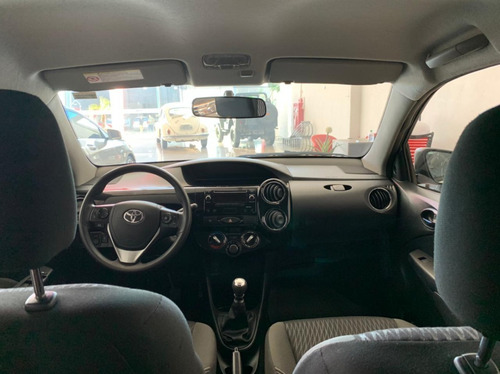 Imagem 5 de 8 de Toyota Etios 2020 1.5 X Plus 16v Flex 4p Manual