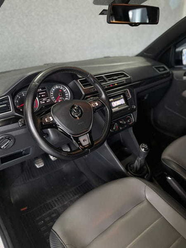 Imagem 8 de 13 de Volkswagen Saveiro Cross Cd 1.6 Manual Flex 2017