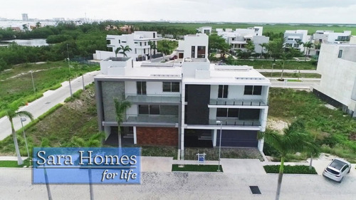 Imagen 1 de 22 de Venta Casa En Puerto Cancún Frente Al Mar