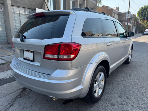 Dodge Journey 2.4 Sxt 7 Pas. At