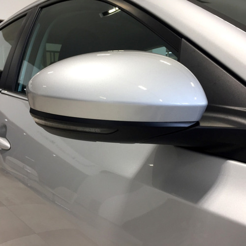 Nissan Sentra 2.0 Advance Cvt
