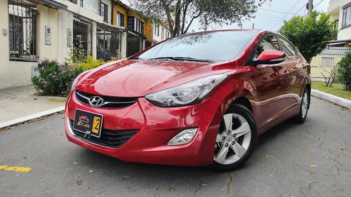 Hyundai Elantra 1.8 i35 GLS MT