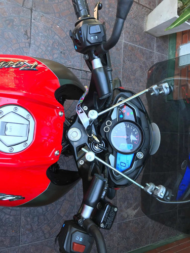 Bajaj Ns200
