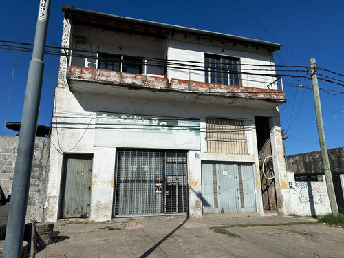 Casa Con Local A La Venta En San Miguel -zona Macrocentro