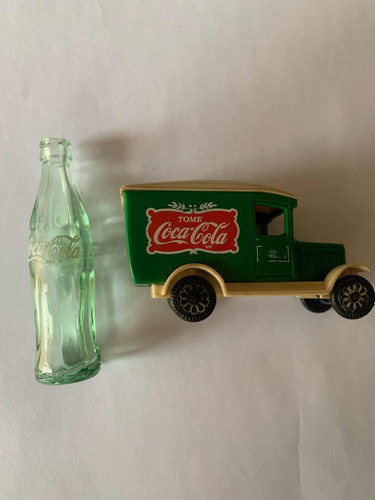 3 Carritos Escala 1.64 Y Mini Botella Coca Cola De Los 80's (Usado)