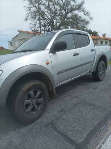 Mitsubishi L200 2.4 Di-d High Power 181cv Cuero