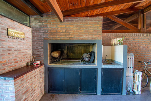 Casa En Venta En Aldea Fisherton