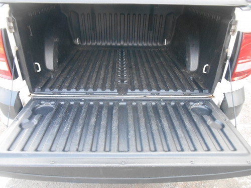 Imagem 8 de 12 de Saveiro Cross 1.6 T.flex 16v Cd