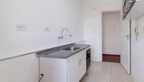 Apto 8o Andar. Manacas (limite Osasco São Paulo). 3 Dorm