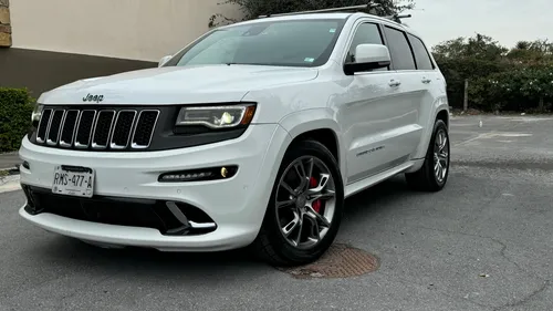Jeep Grand Cherokee 6.4 Srt-8 4x4 Mt