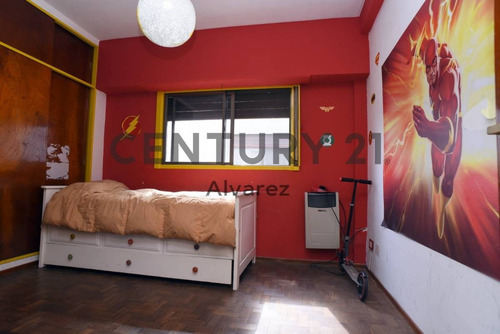Imagen 6 de 23 de Departamento En Venta 3 Amb Con Cochera Lanus