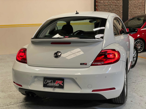 Imagen 8 de 14 de Volkswagen The Beetle 1.4 Tsi Design 2015