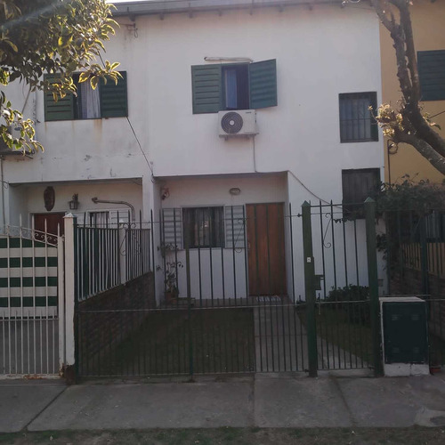 Duplex Barrio Tsuji - Ministro Rivadavia - Almirante Brown.