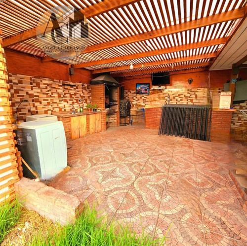 Se Vende 3.650uf Preciosa Casa En Alto El Manzano, Tiltil