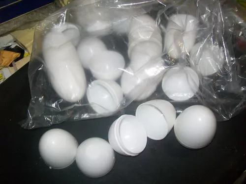 6895 *Huevos d/Plástico BLANCOS* (6 cm.) 20 Pcs.