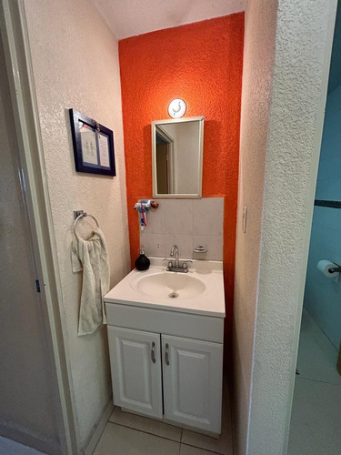 Casa En Venta En Los Héroes Tecamac