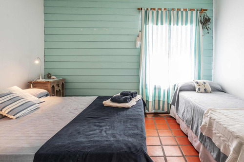 Casa En Venta - 10 Dormitorios 10 Baños - 785mts2 - Pinamar