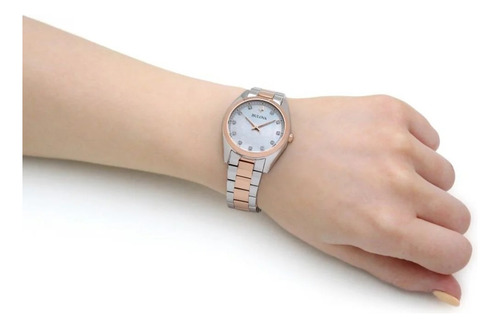 Relógio Bulova Feminino Surveyor Diamond 98p207