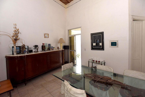 Venta Casa 4 Amb En Flores Cochera, Apto Credito