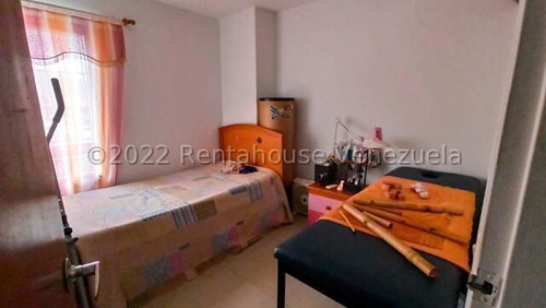 Imagen 12 de 14 de Apto En Venta 22-22070 Daisbelis Tarazona 0424-2925931