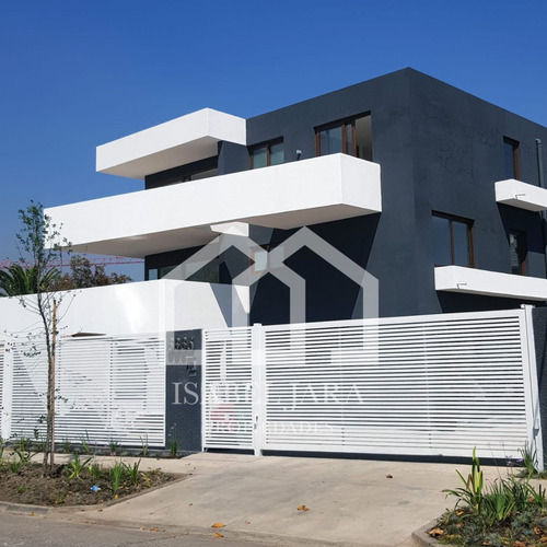 Compra C/arriendo Depthouse 3d/3b/jardín - Las Condes
