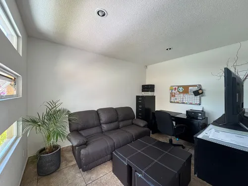 Casa Venta Residencial Por Ave. Tecnológico Las Torres, Por La Estación Del Tren Toluca- Santa Fe, Estación Metepec.