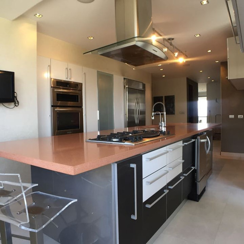 Imagen 20 de 22 de Se Vende-alquila Apto 250m2 3h+s/3.5b+s/3p Lomas De San Román