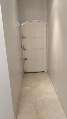 Departamento En Venta En Caseros