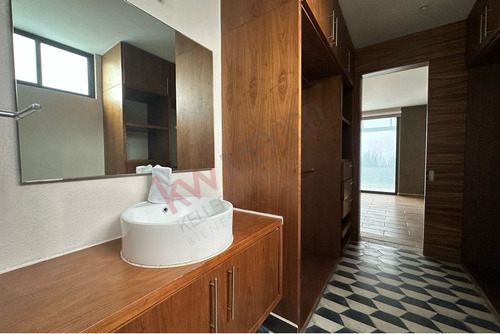 ¡vive En Planta Baja Con Jardín Privado En El Corazón De San Andrés Cholula!