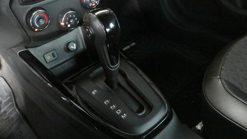 Chevrolet Prisma 1.4 Ltz At 98cv - 111996 - C