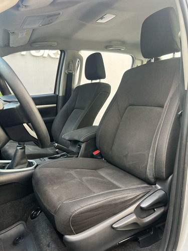 Toyota Hilux Pick-Up 2.4 Cd Sr 150cv 4x2