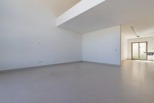 Maravilhosa Vivenda Para Quem Deseja Morar Bem! Condomínio Fechado Com Toda Segurança.