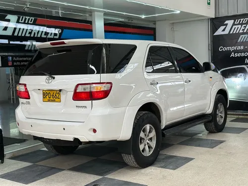 Toyota Fortuner 2.7l