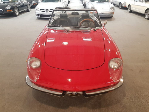 Imagen 2 de 21 de Alfa Romeo Spider 2.0 (1974) - Macomeclassic