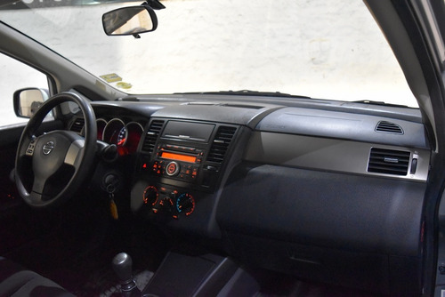 Nissan Tiida Visia 1.8 6mt Nafta 2014 Color Gris Impecable