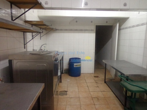 Local Comercial Calle 28- Ref: 10972