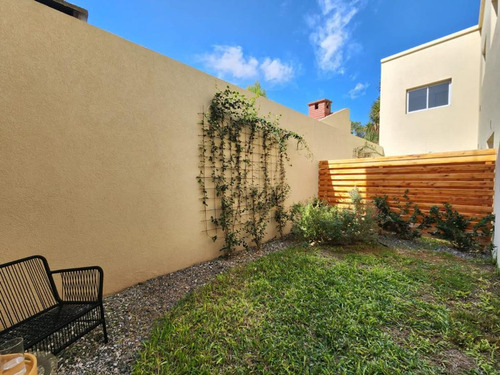 Venta De Depto A Estrenar 3 Ambientes Con Jardin