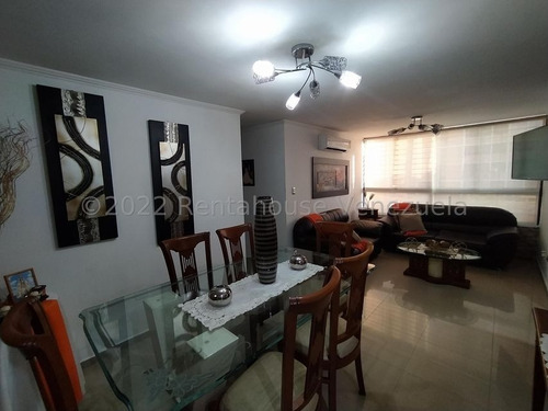 Imagen 4 de 13 de Apartamento En Venta, Ubicado En La Urb. Bosque Alto, Maracay 22-23398