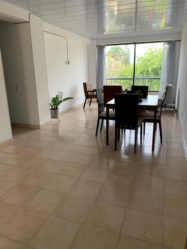 Apartamento En Venta En El Sector Cc La 14/pereira (279056949).