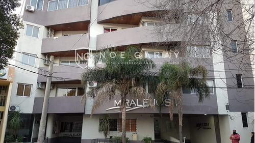 Departamento En Alquiler Anual En Pleno Centro