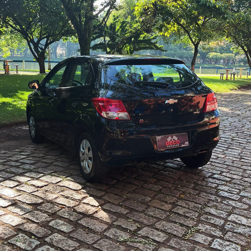 Chevrolet Onix 1.0 Ls 5p