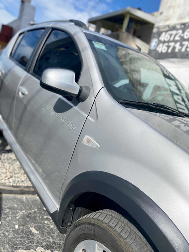 Imagen 15 de 15 de Renault Sandero Stepway 2013 1.6 Privilege Nav 105cv