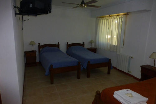 Imagen 6 de 28 de Venta Hosteria Calle Valle Fertil Y Del Melgacho -pinamar-