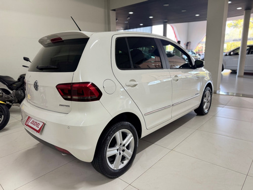 Volkswagen Fox 1.6 MSI HIGHLINE 16V FLEX 4P AUTOMATIZADO